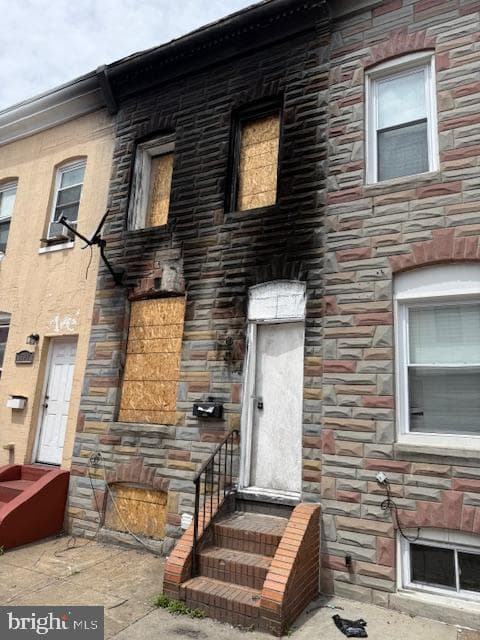 3320 Noble Street, Baltimore