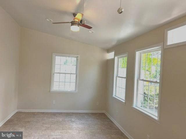 4509 Penhurst Avenue photo 27