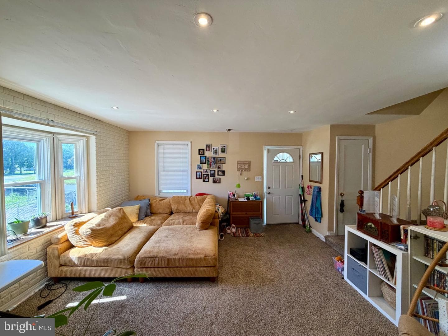 601 Braeside Road photo 3