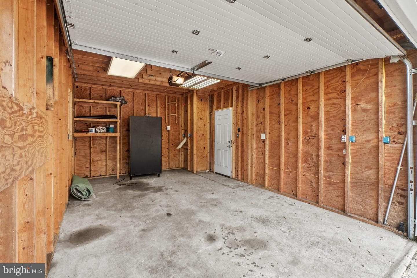 2827 Fleetwood Avenue photo 29