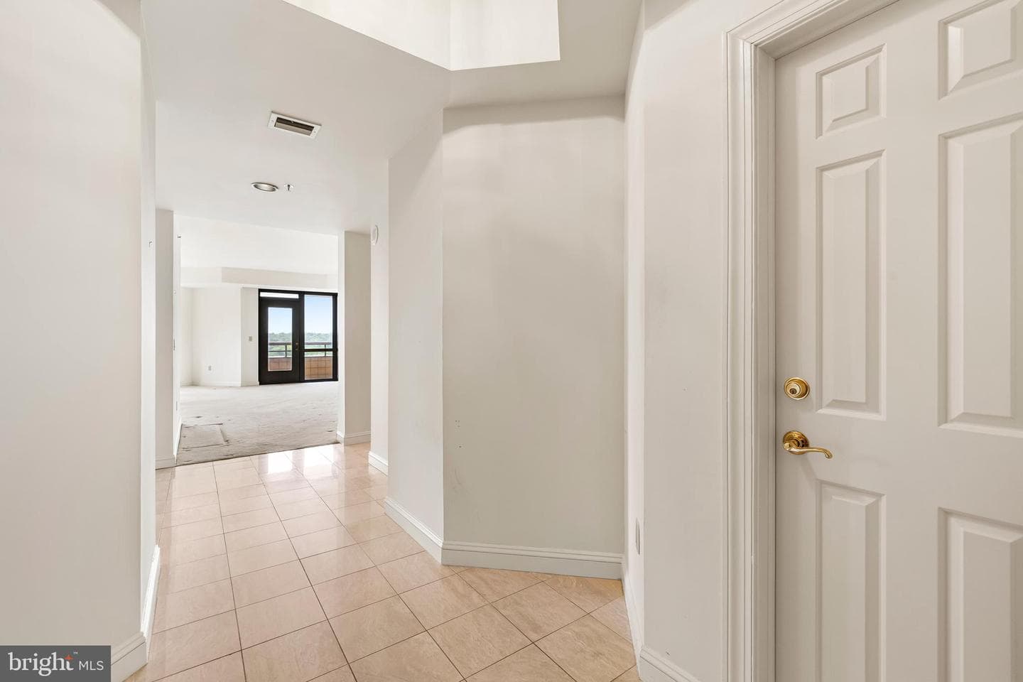 3704 N Charles Street #1403 photo 6