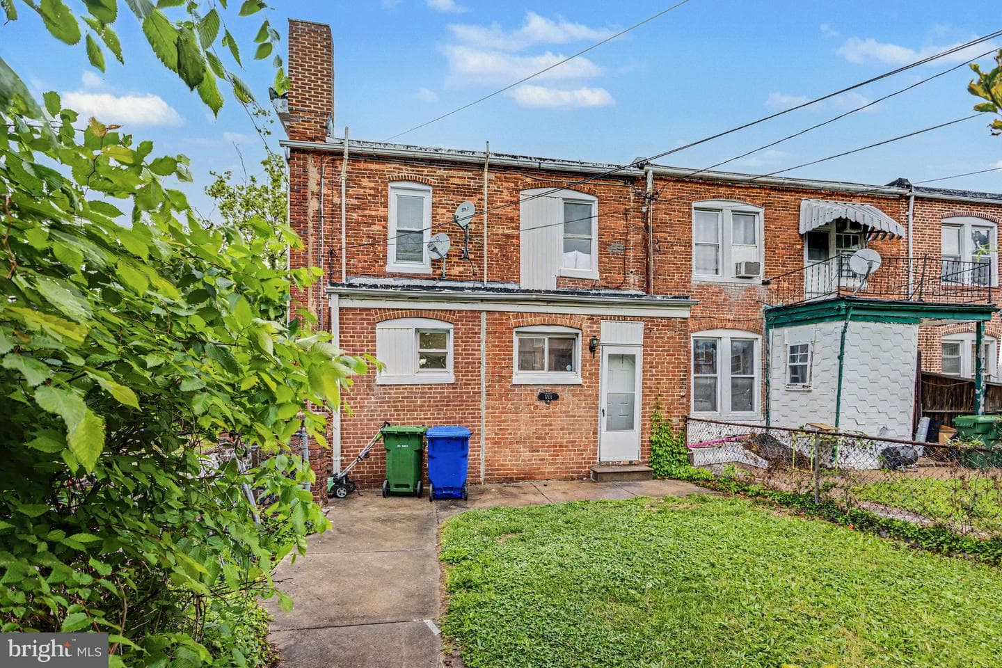 1701 E 33rd Street photo 26