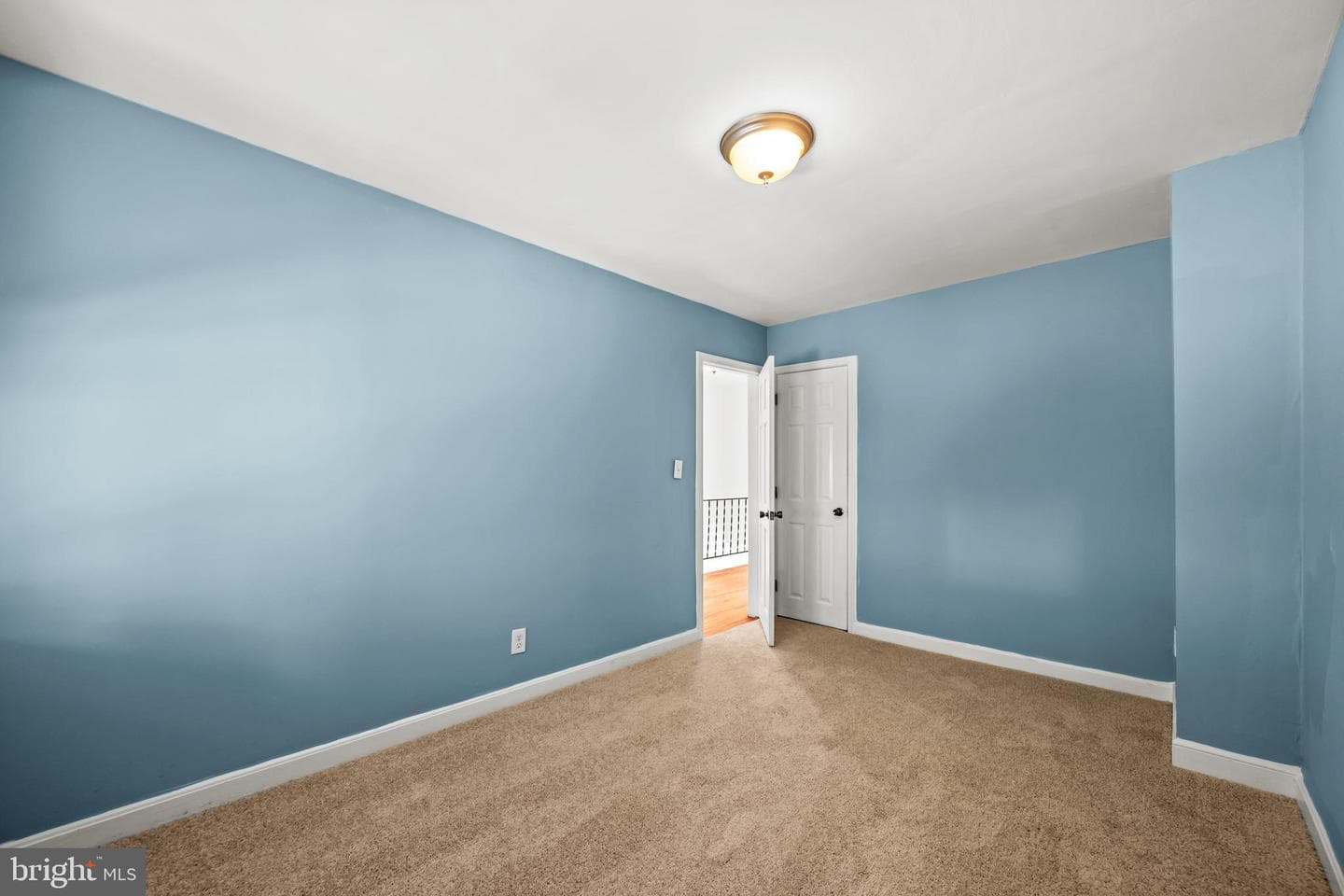 5924 Glen Falls Avenue photo 19