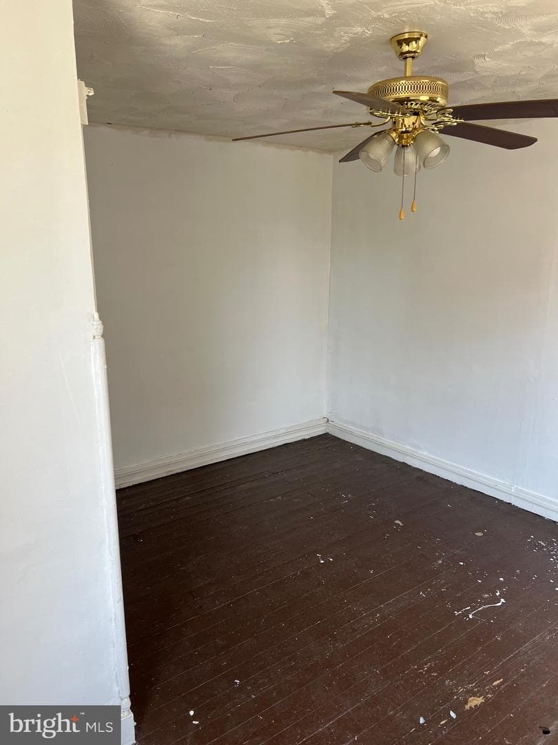 1220 Brentwood Avenue photo 23