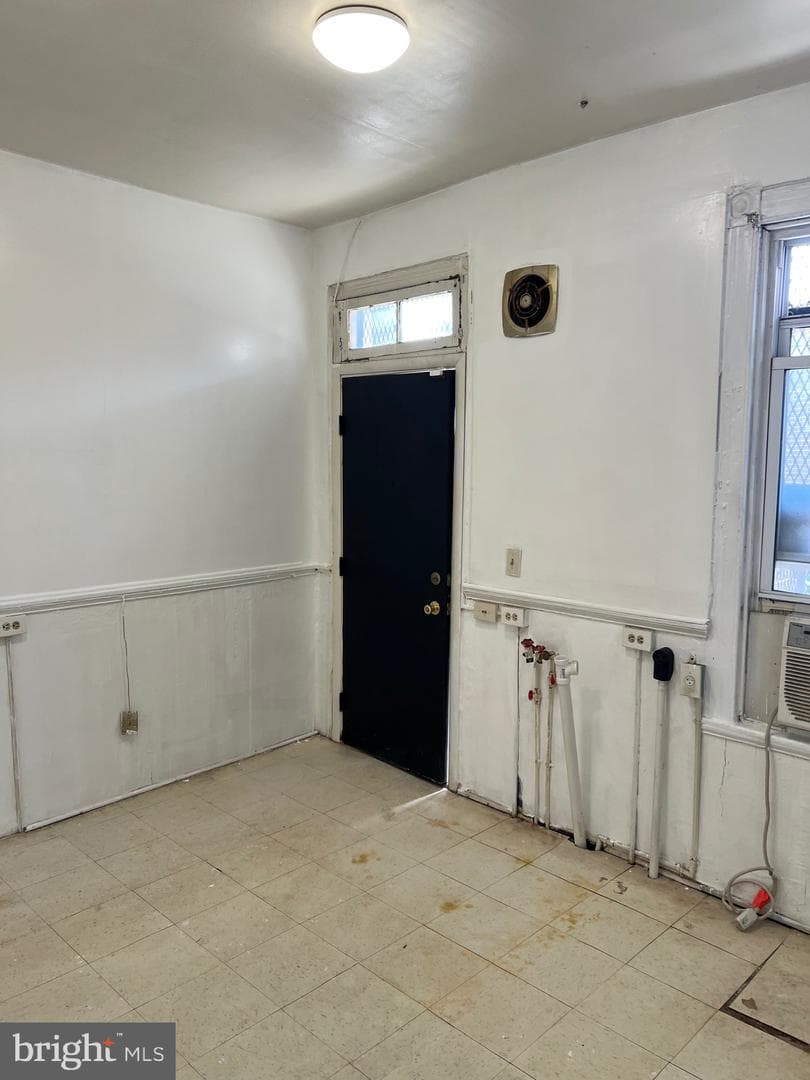 1220 Brentwood Avenue photo 9