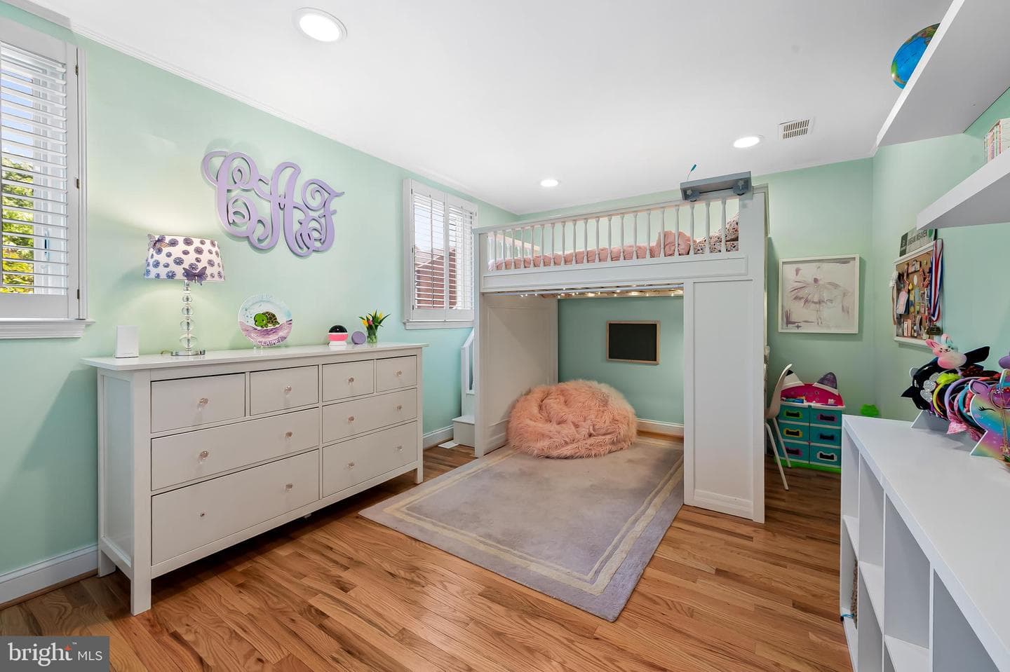 619 S Sharp Street photo 18