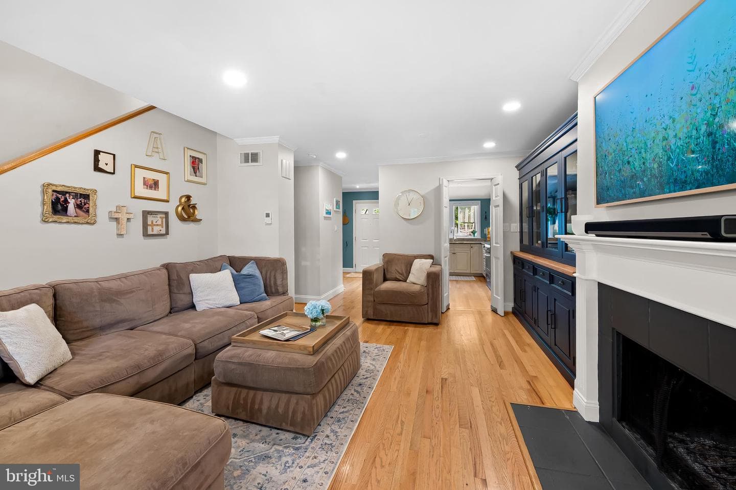 619 S Sharp Street photo 5