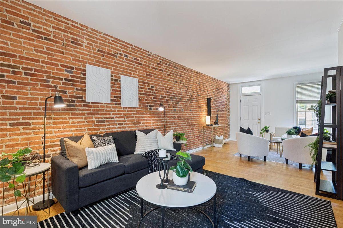 1119 Battery Avenue photo 6