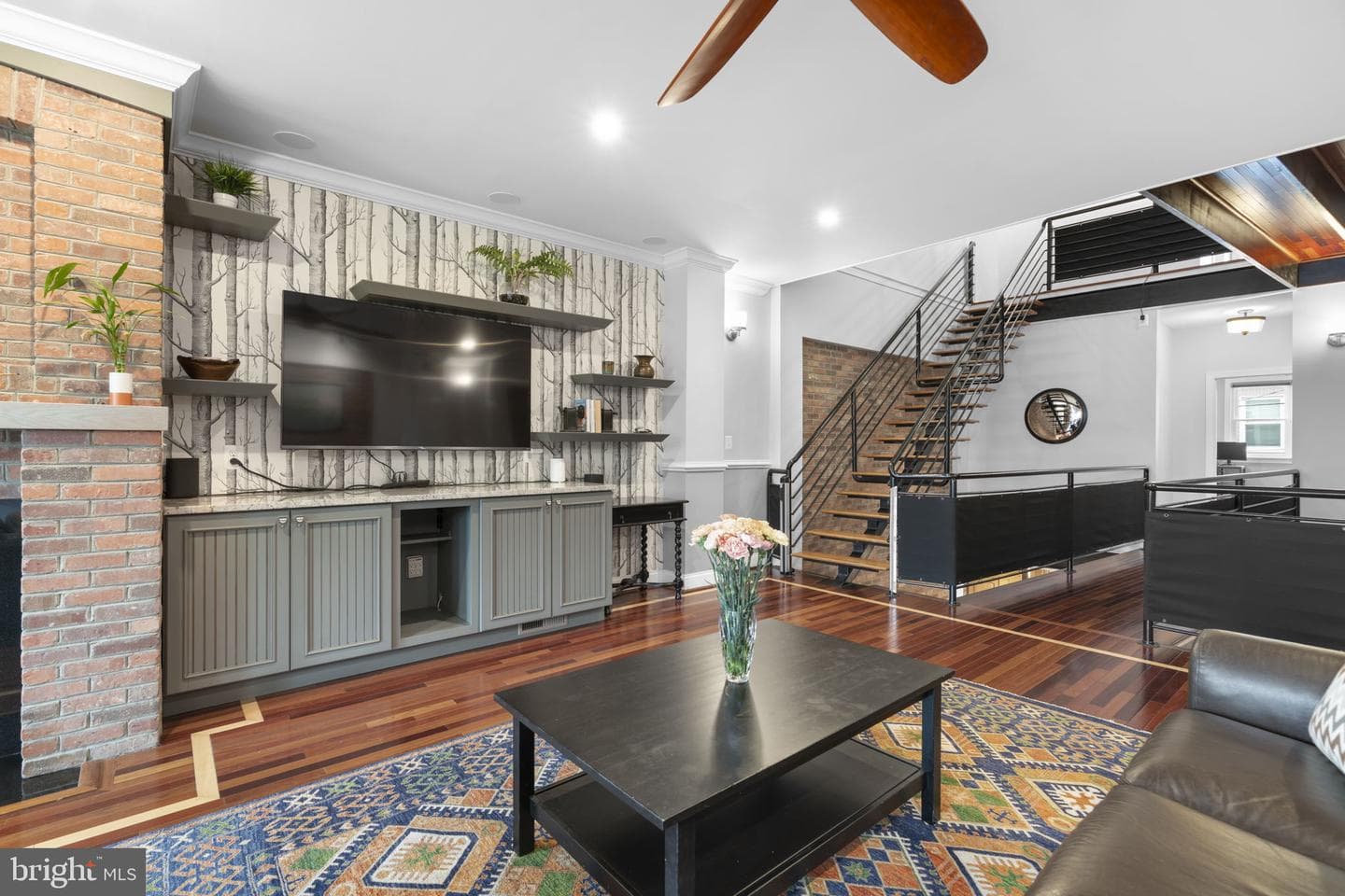 2916 Dillon Street photo 24