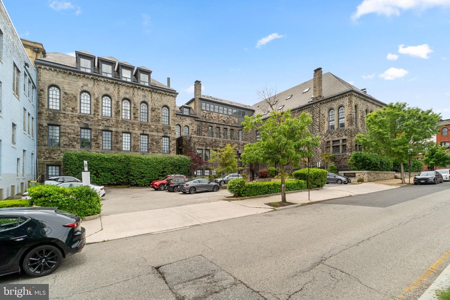 1714 Park Avenue #512 photo 4