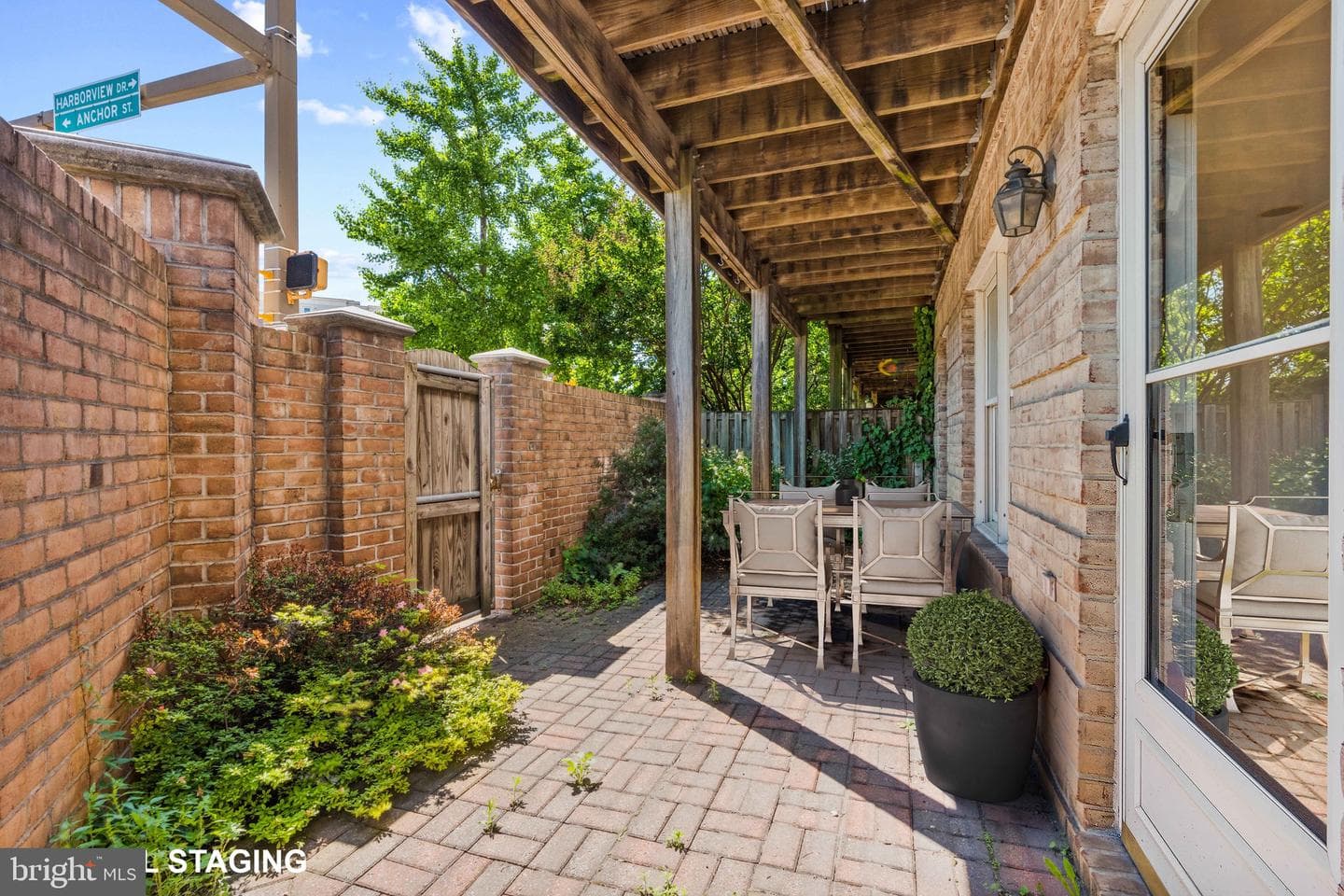 1294 Harbor Island Walk photo 25