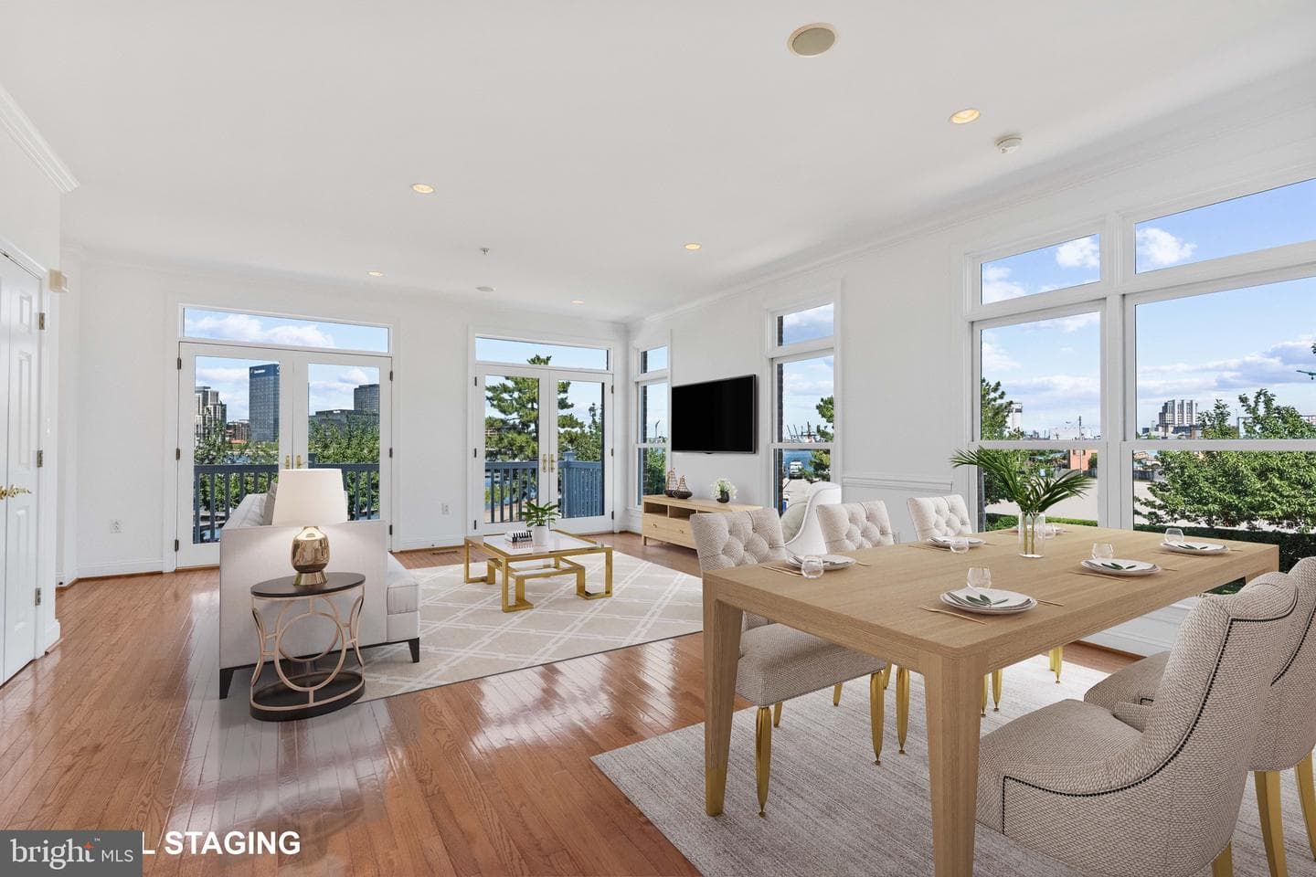 1294 Harbor Island Walk photo 3