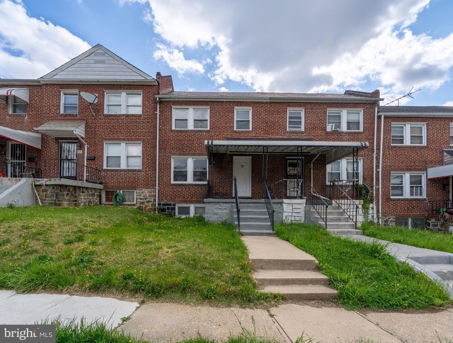 23 S Abington Avenue
