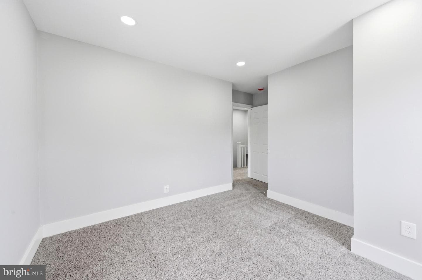 921 Mount Holly Street photo 20