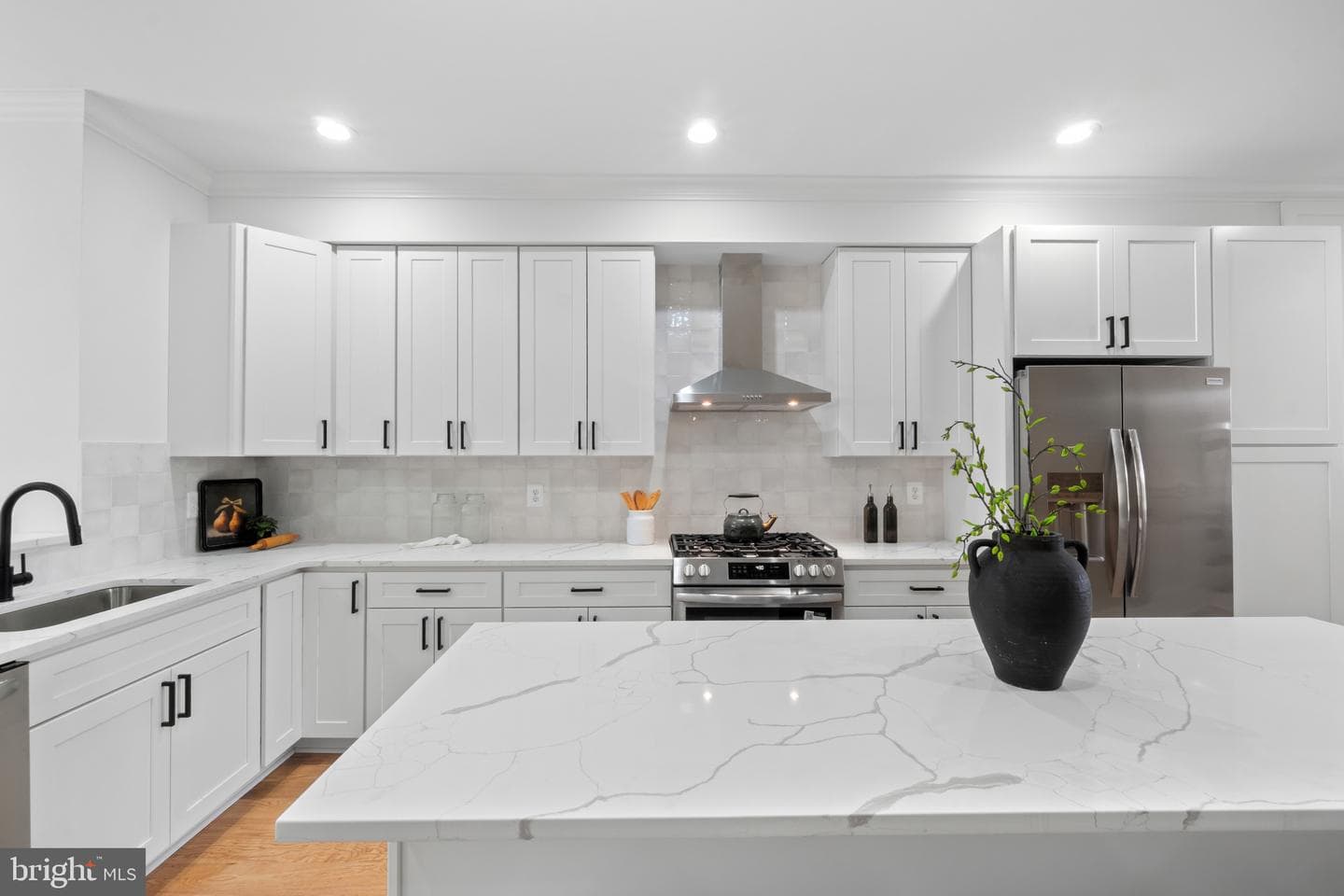 1126 E Fort Avenue photo 14