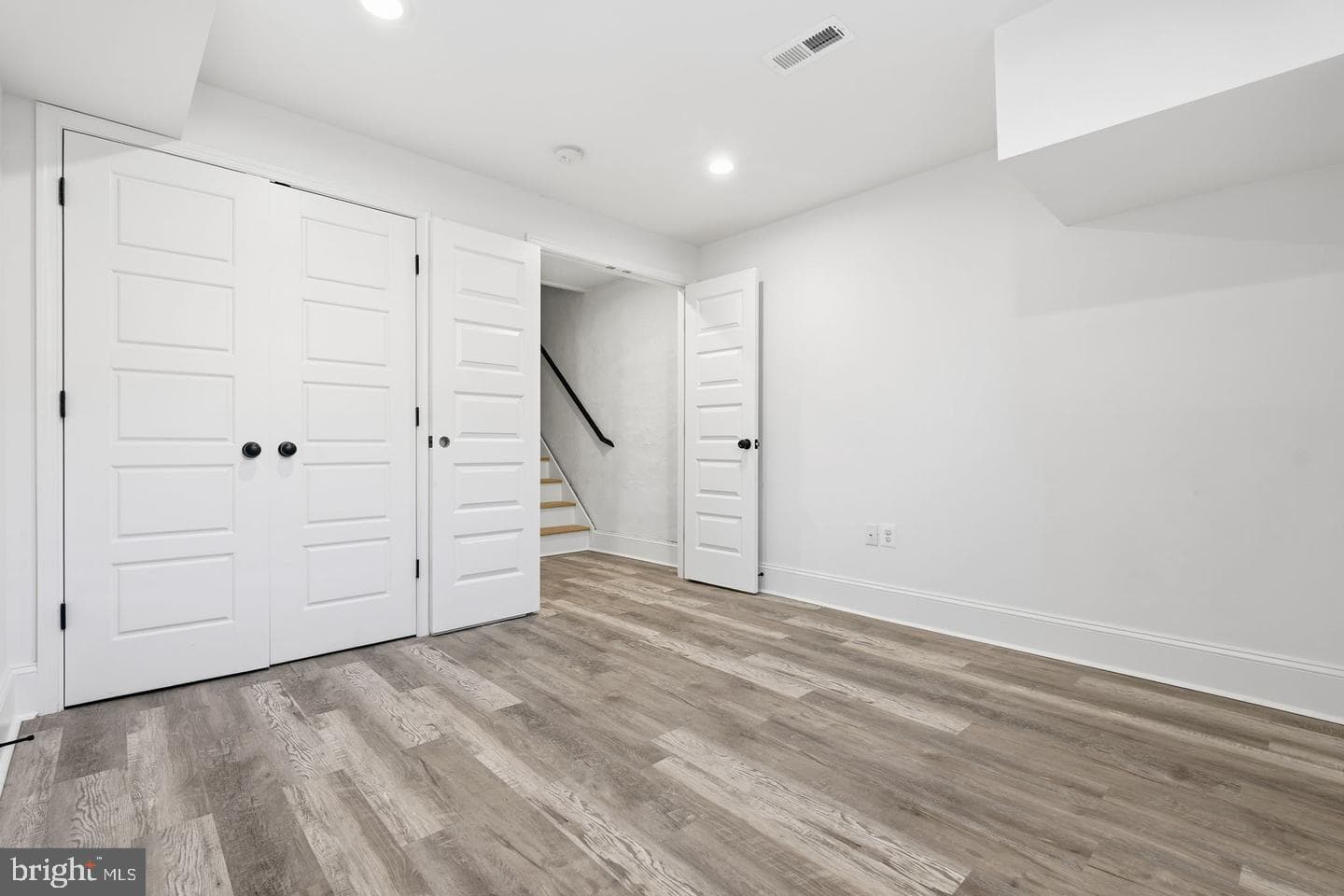 1126 E Fort Avenue photo 9