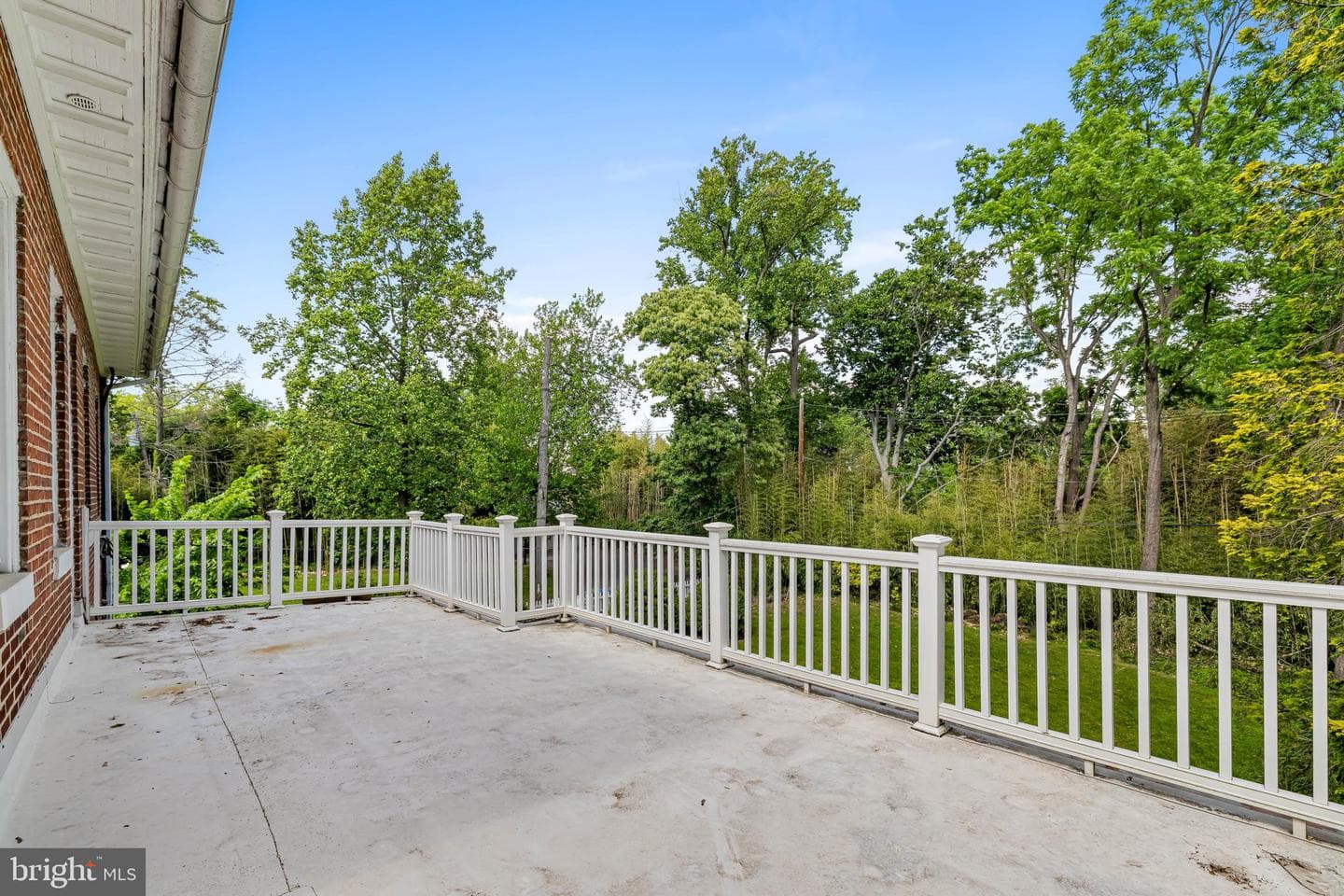 527 Nottingham Road photo 33