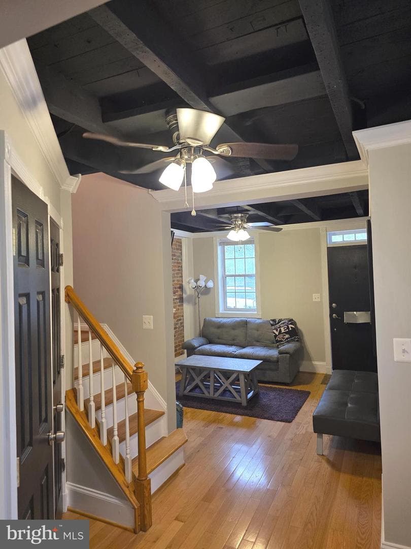 628 Warner Street photo 25