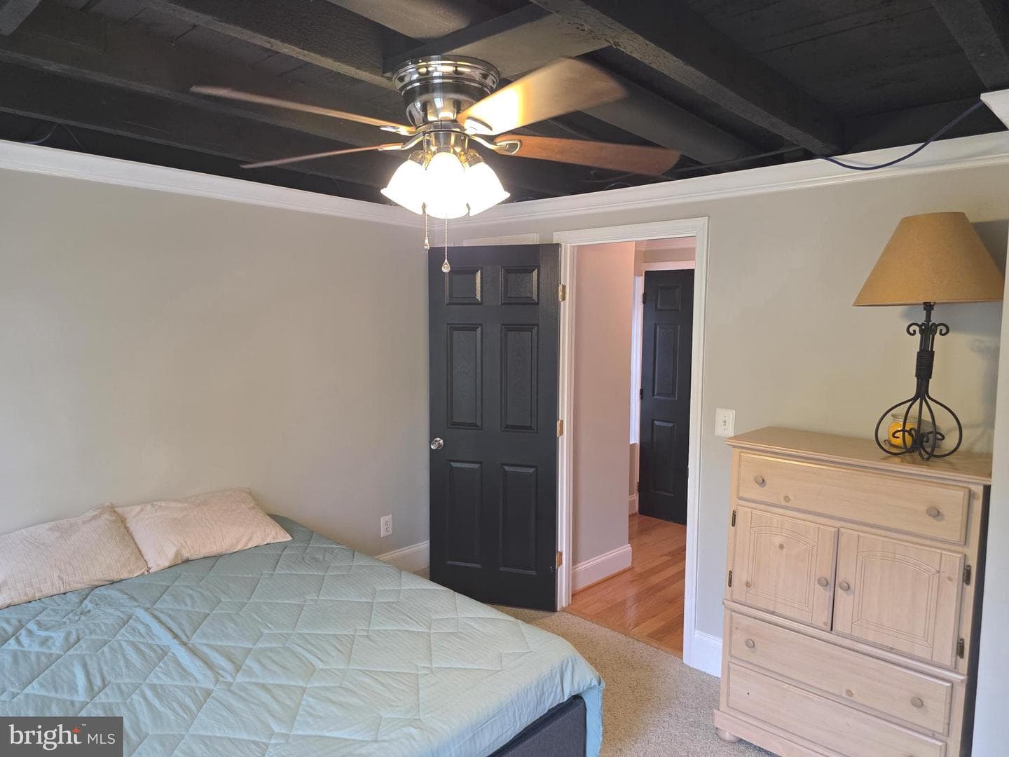 628 Warner Street photo 44
