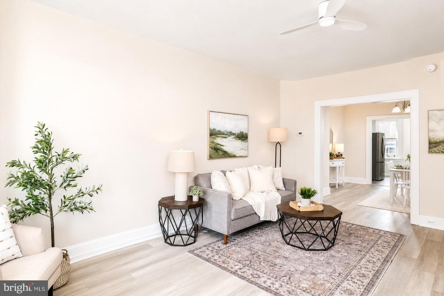1107 Homestead Street photo 3