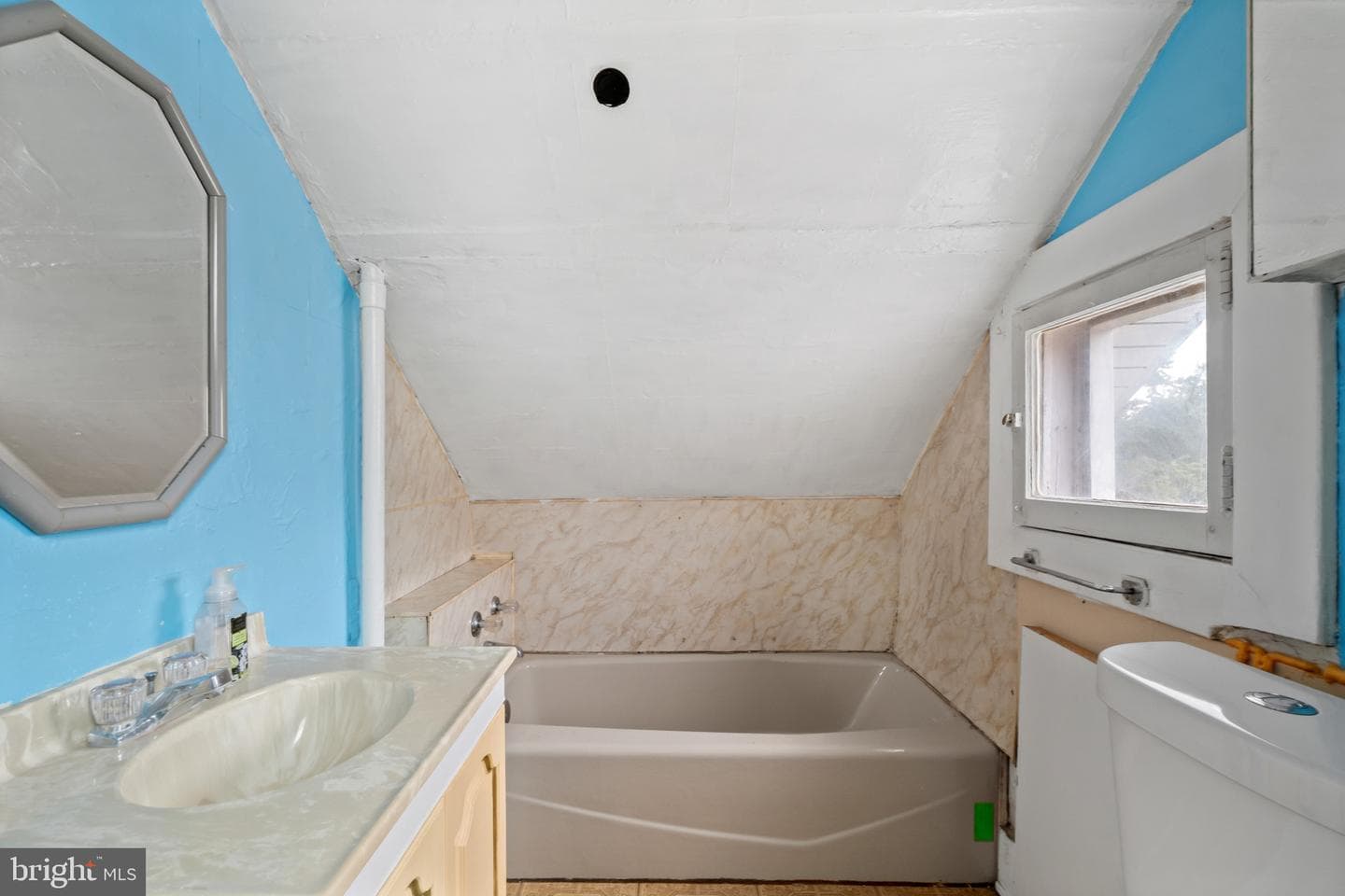 4208 Willshire Avenue photo 24