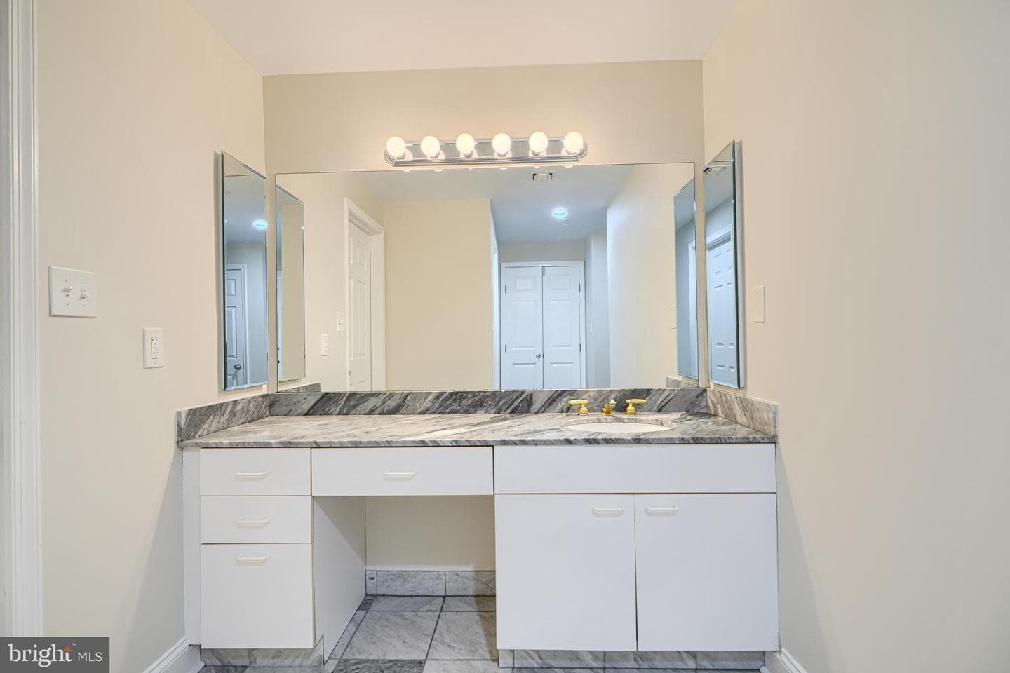 3801 Canterbury Road #404 photo 33