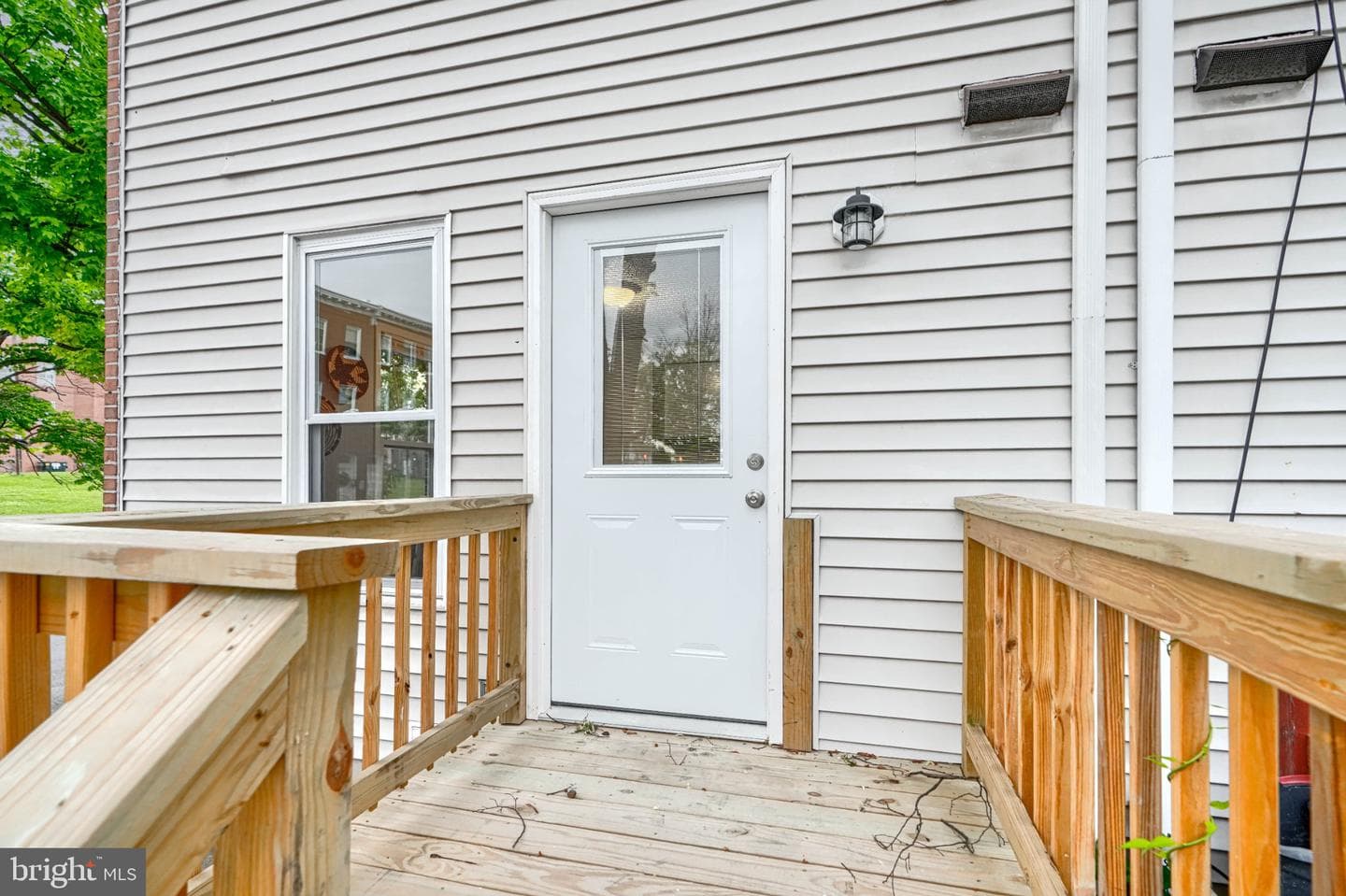 1543 Penrose Avenue photo 30