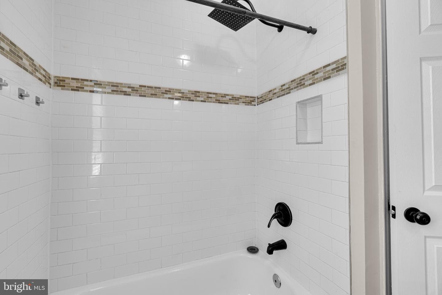 3904 Flowerton Road photo 19