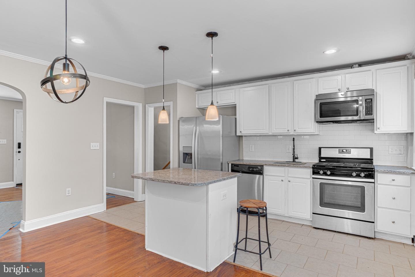 3904 Flowerton Road photo 5