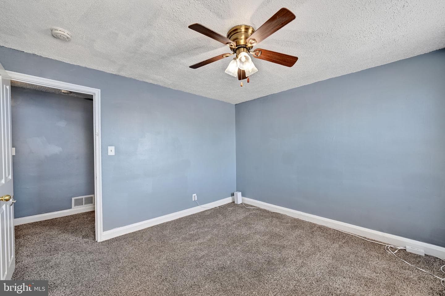 3238 Westmont Avenue photo 9
