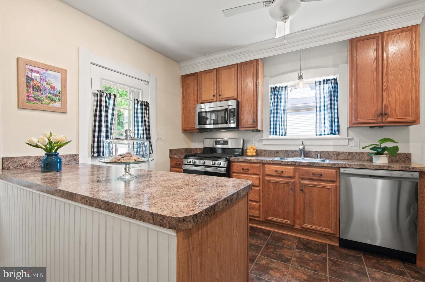 2907 Inglewood Avenue photo 8