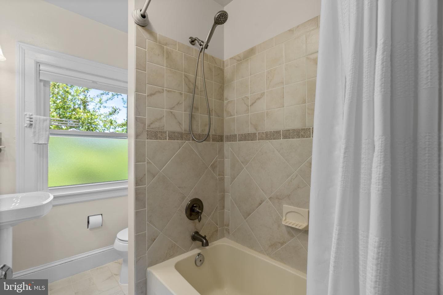 707 Brookwood Road photo 17