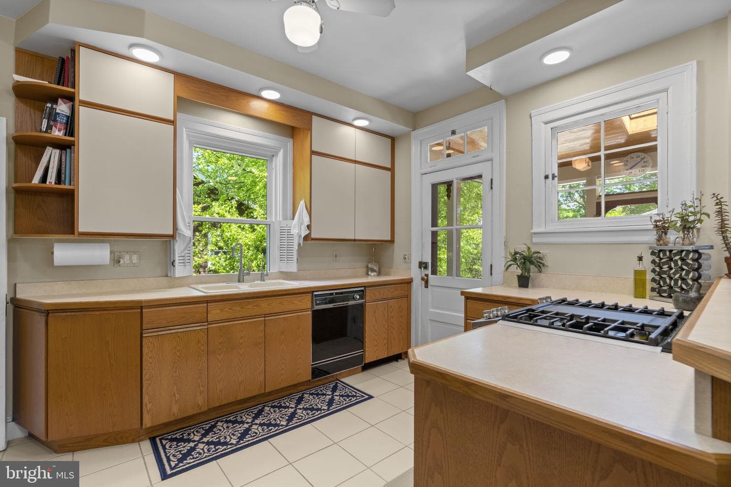 707 Brookwood Road photo 6