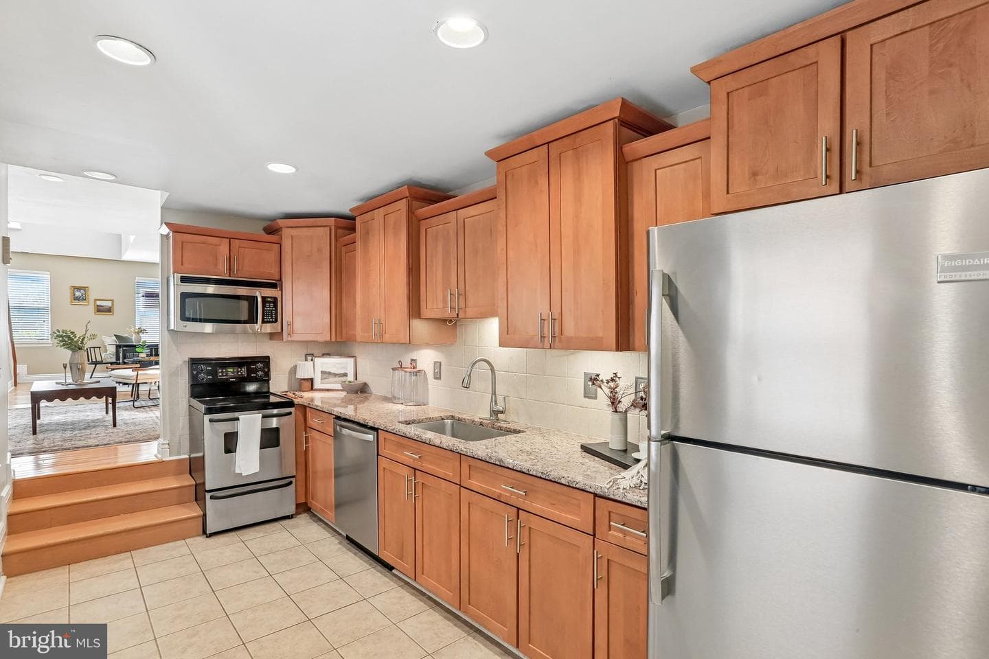 32 W Montgomery Street #f photo 6