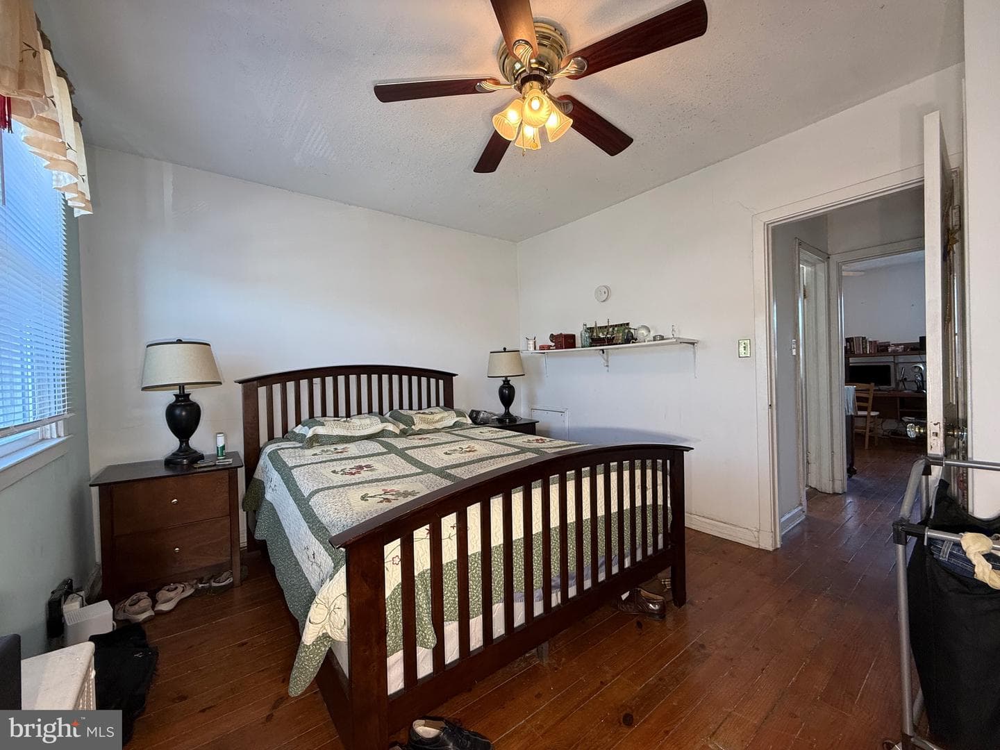 1338 W 37th Street photo 16