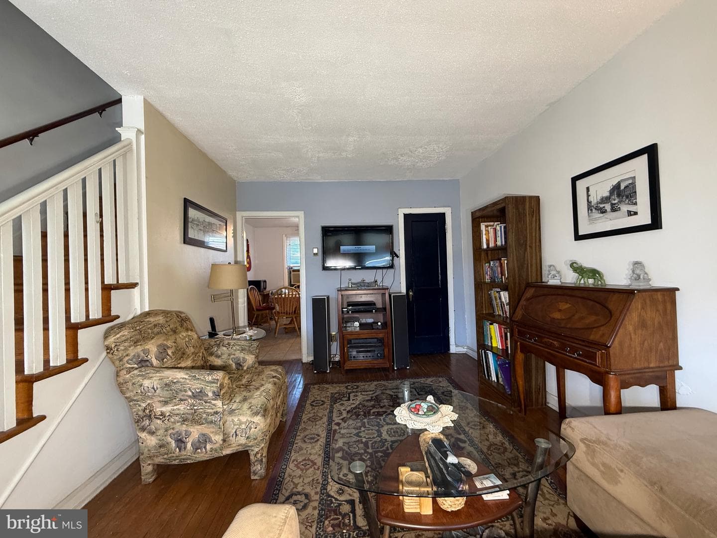 1338 W 37th Street photo 8
