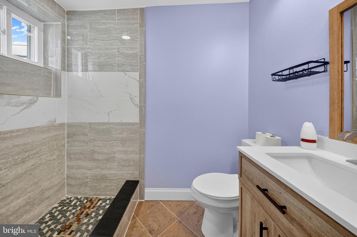 2538 W Mosher Street photo 6