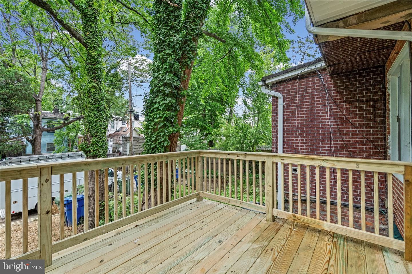 3210 Ellerslie Avenue photo 33
