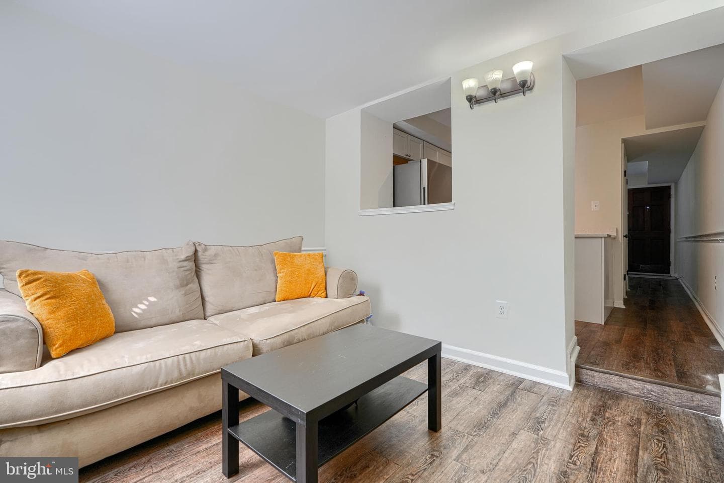 318 Otterbein Street photo 11