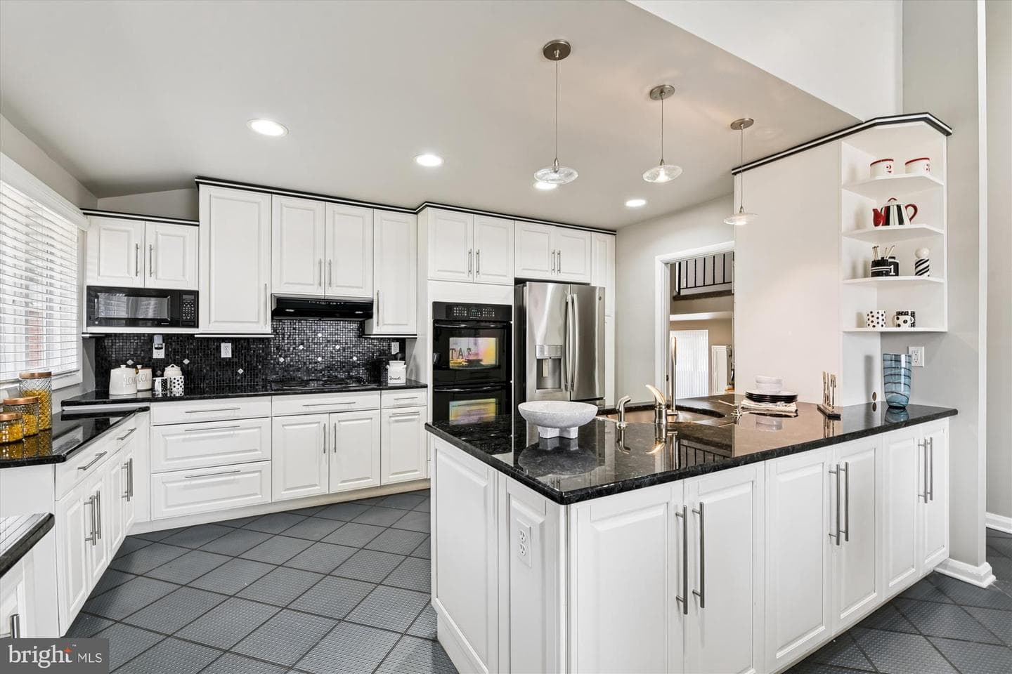 3309 Olympia Avenue photo 24