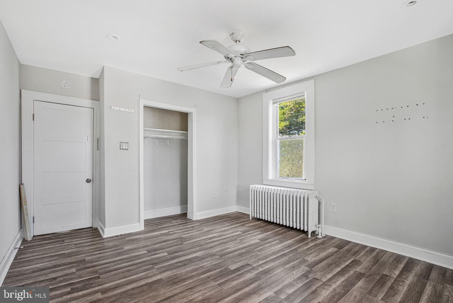 3541 5th Street photo 17