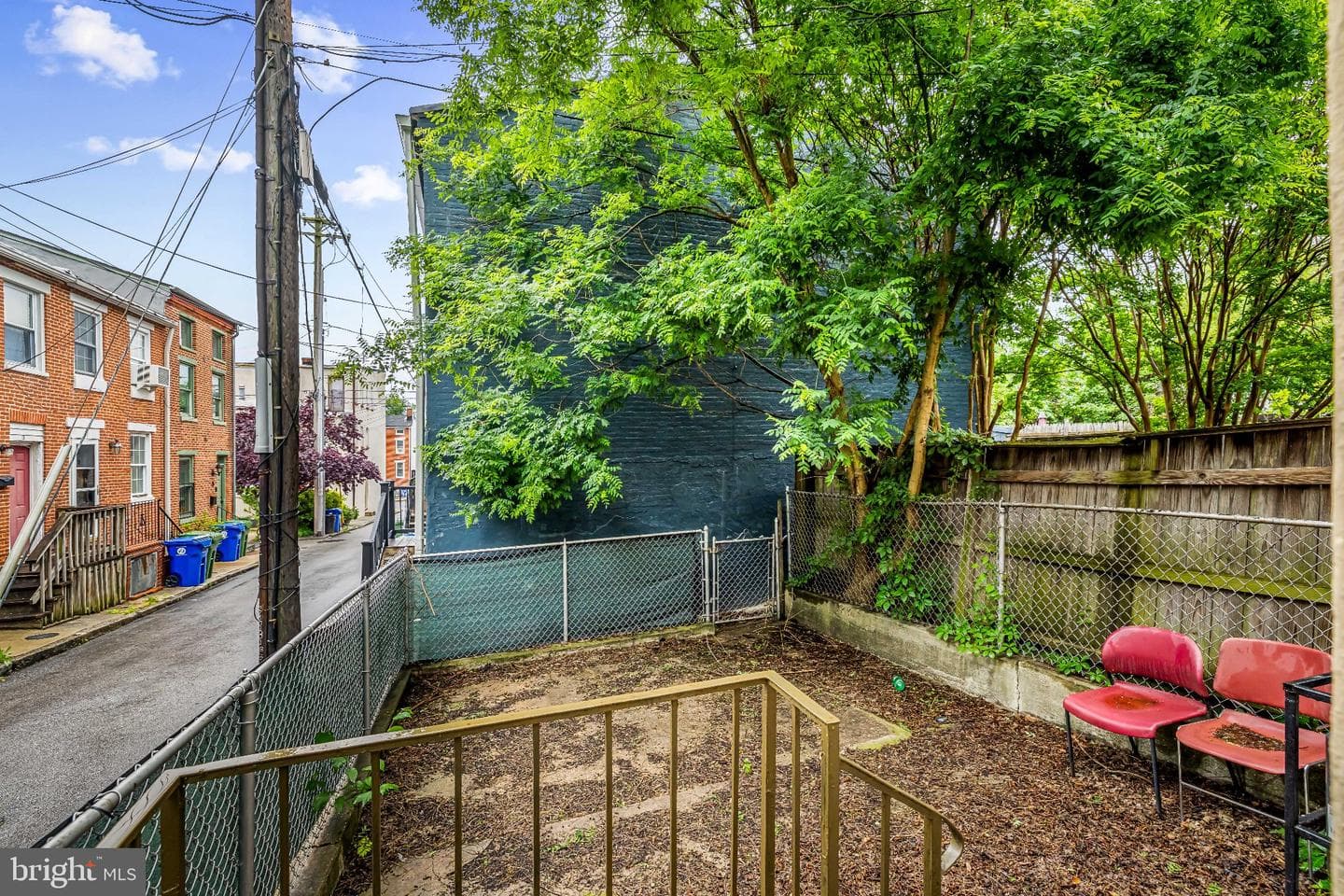 1123 Hollins Street photo 37