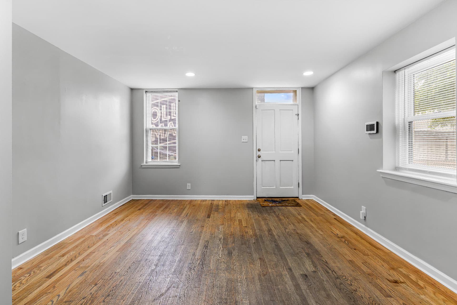 1123 Hollins Street photo 8