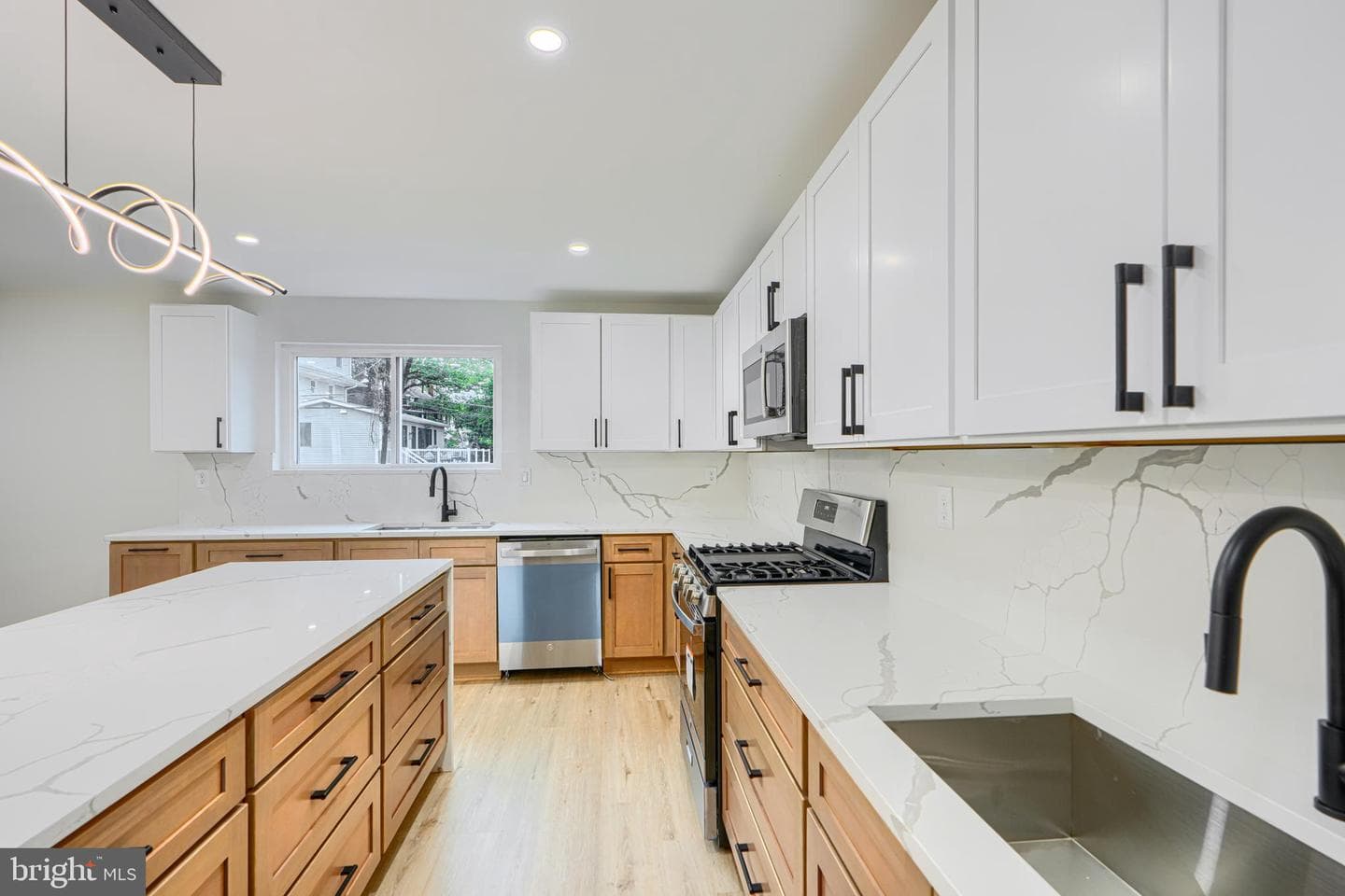 3410 Pinkney Road photo 5