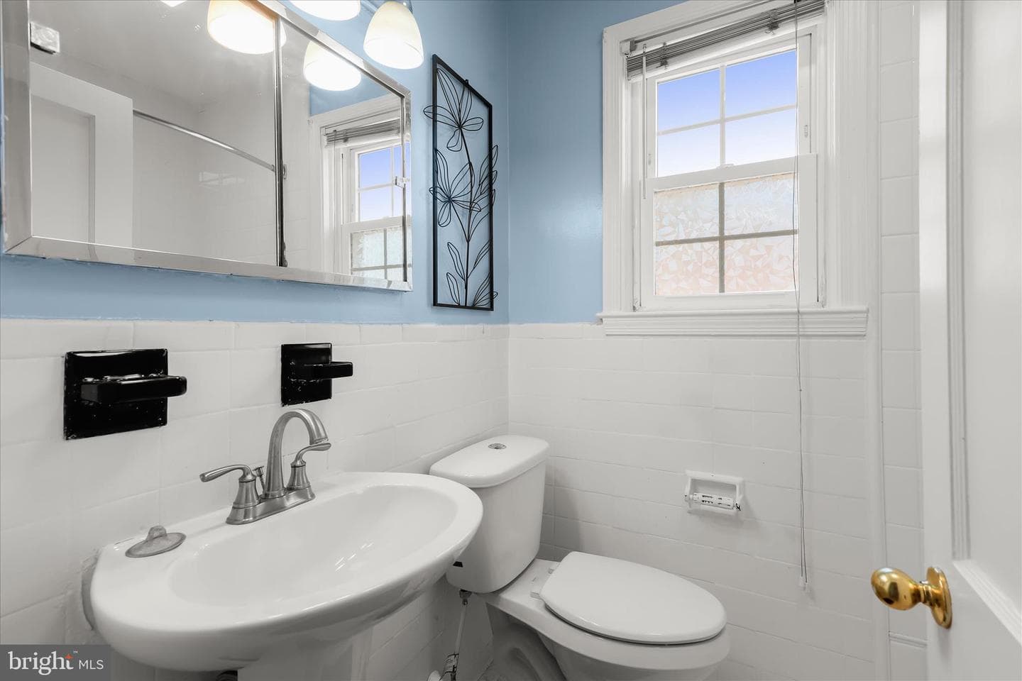 6022 Loch Raven Boulevard photo 32