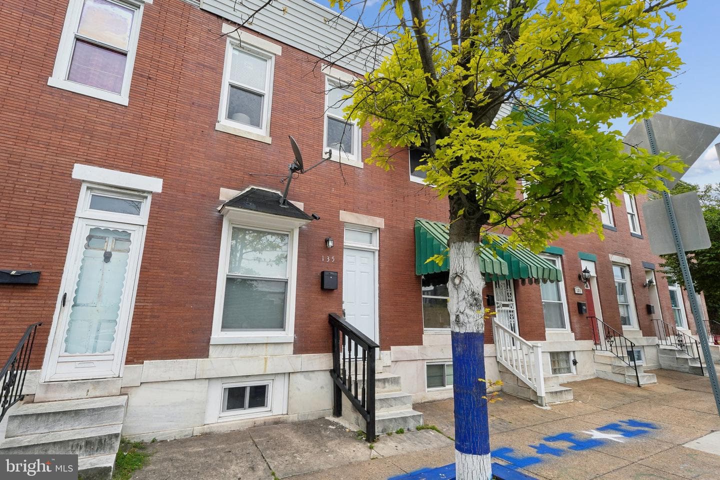 135 N Highland Ave photo 4