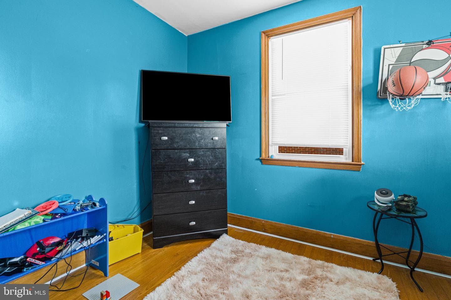 3159 Woodring Avenue photo 9