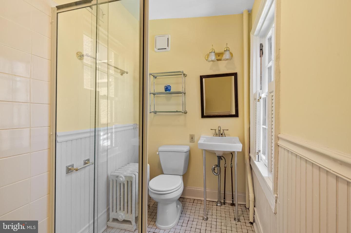 1211 Bolton Street photo 61