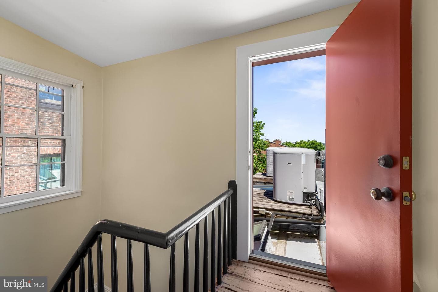 1211 Bolton Street photo 63