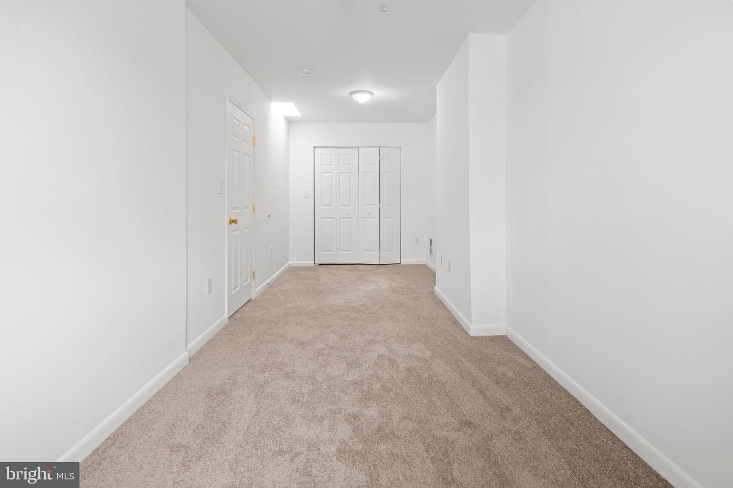 3915 Falls Road photo 22